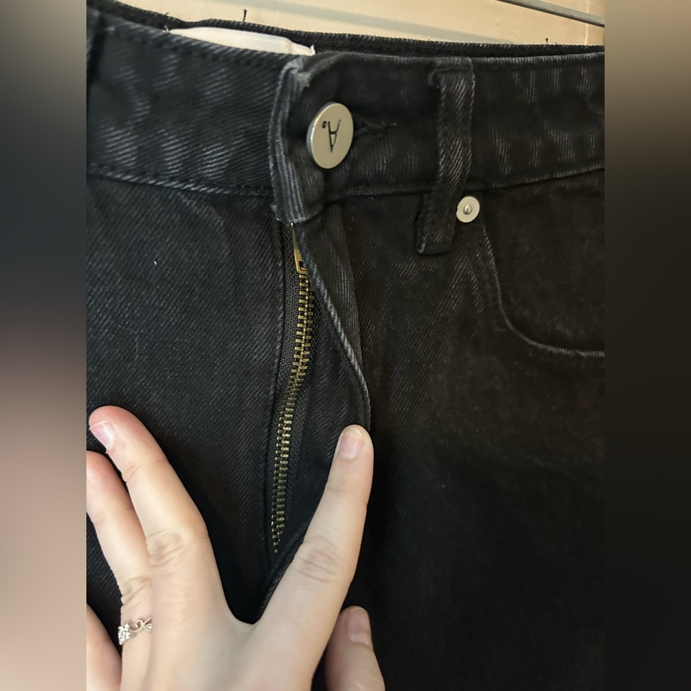Abrand Venice Short High Rise Fringe Hem Black Wash Size 24 Grunge - Picture 6 of 14